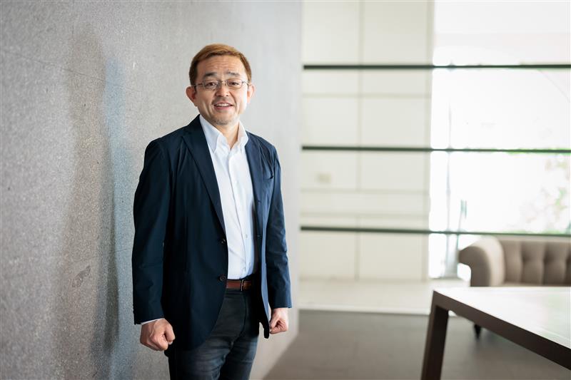 リージョンズ株式会社 代表取締役 高岡 幸生